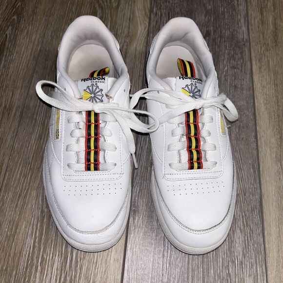 Reebok Classic Club C 85 Youth US Size 5.5 White Yellow Red Sneaker Shoes EG5284 - Picture 4 of 13